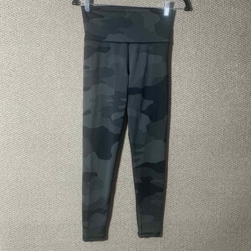 Aerie Offline Leggings Women Small Gray Camouflage‎ High Waisted Pull On Stretch